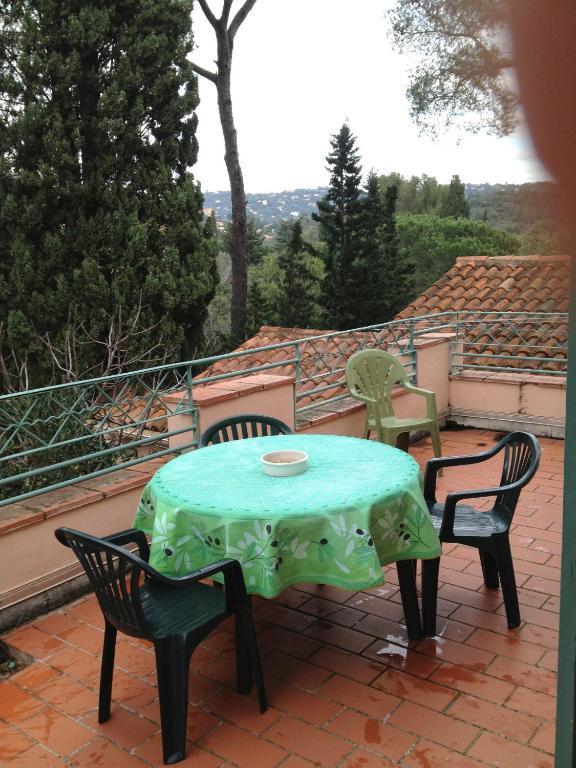 Hotel De La Mer La Croix-Valmer Kültér fotó